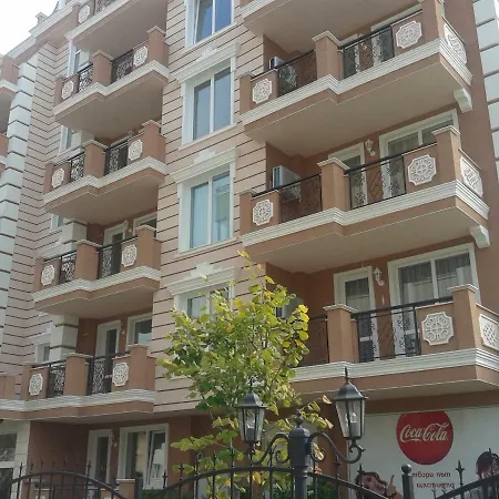 Casa Rossa Апартамент